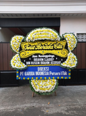 Papan Bunga Duka di Petompon